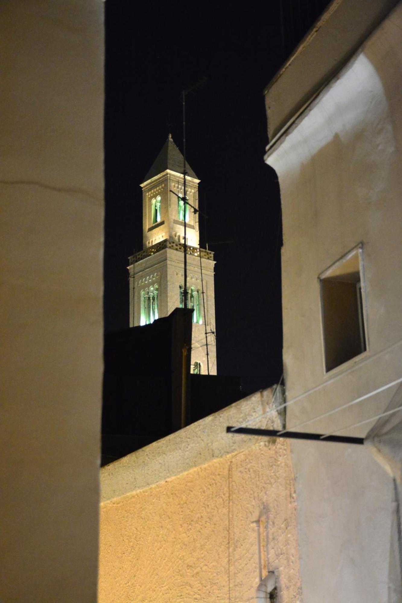Apartament Casa Chloe - Vicino Al Porto E Basilica San Nicola Bari Zewnętrze zdjęcie
